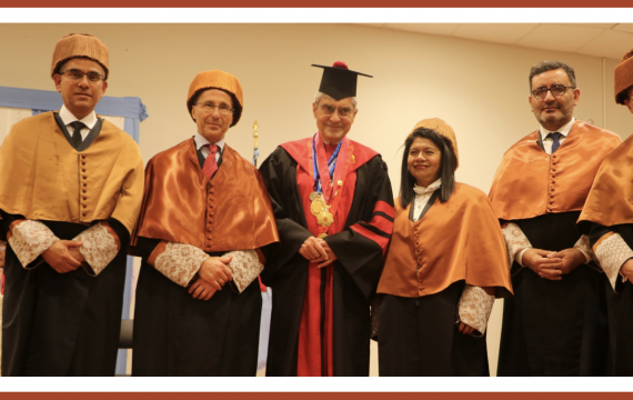 El doctor Adolfo Cazorla investido Doctor Honoris Causa por la Universidad racional San Luis Gonzaga de Ica, en Perú